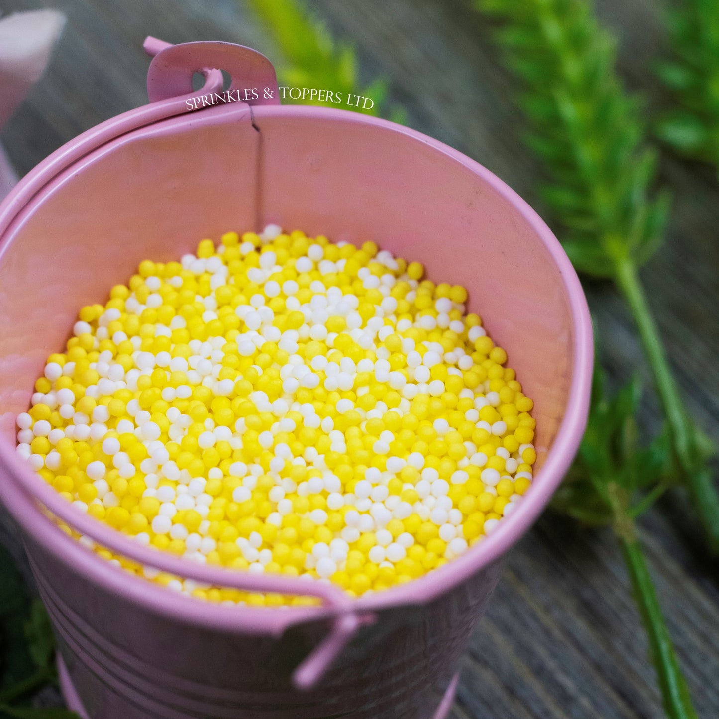 Yellow & White Matt Mini Pearls (1mm)