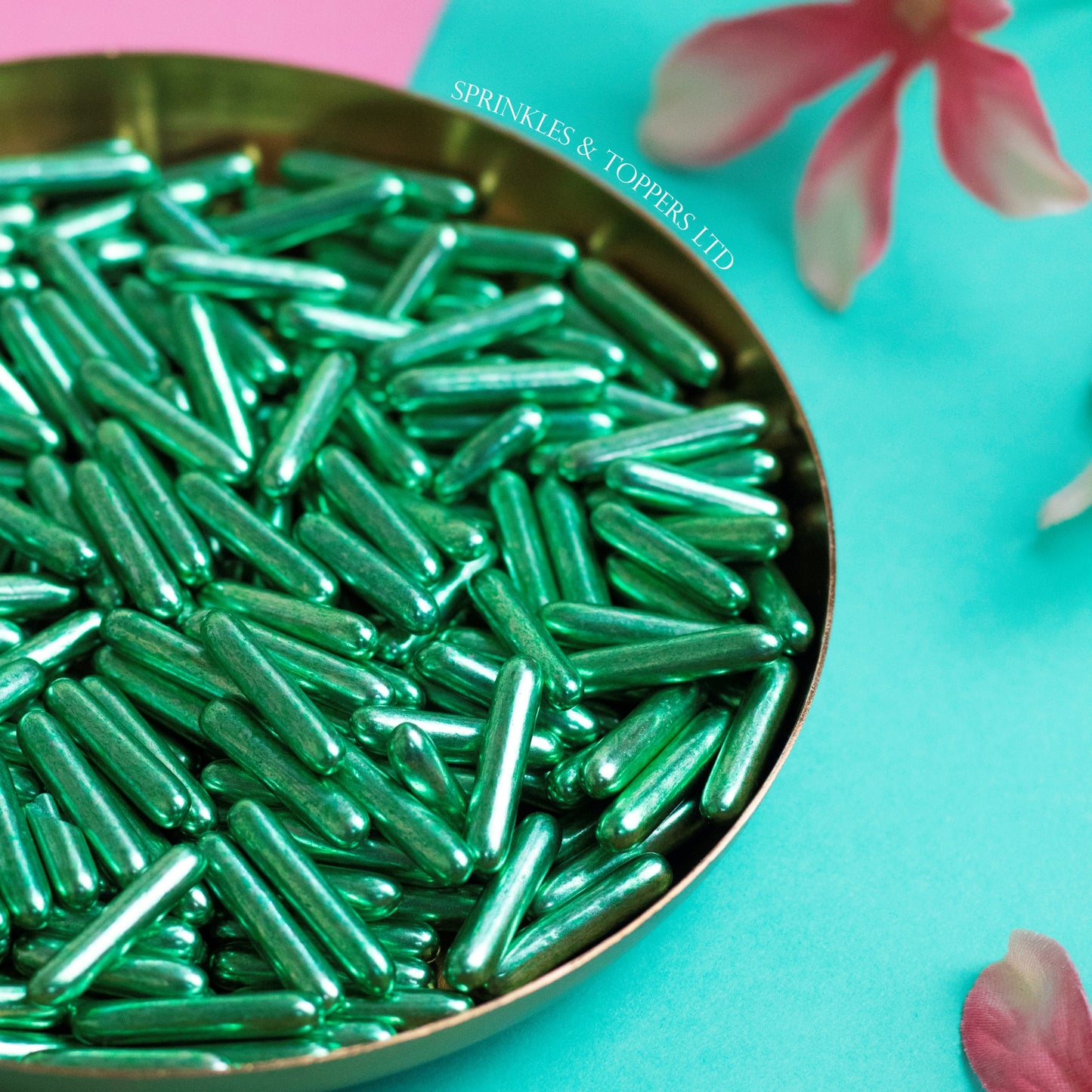 Green Metallic Macaroni Rods (20mm) Sprinkles