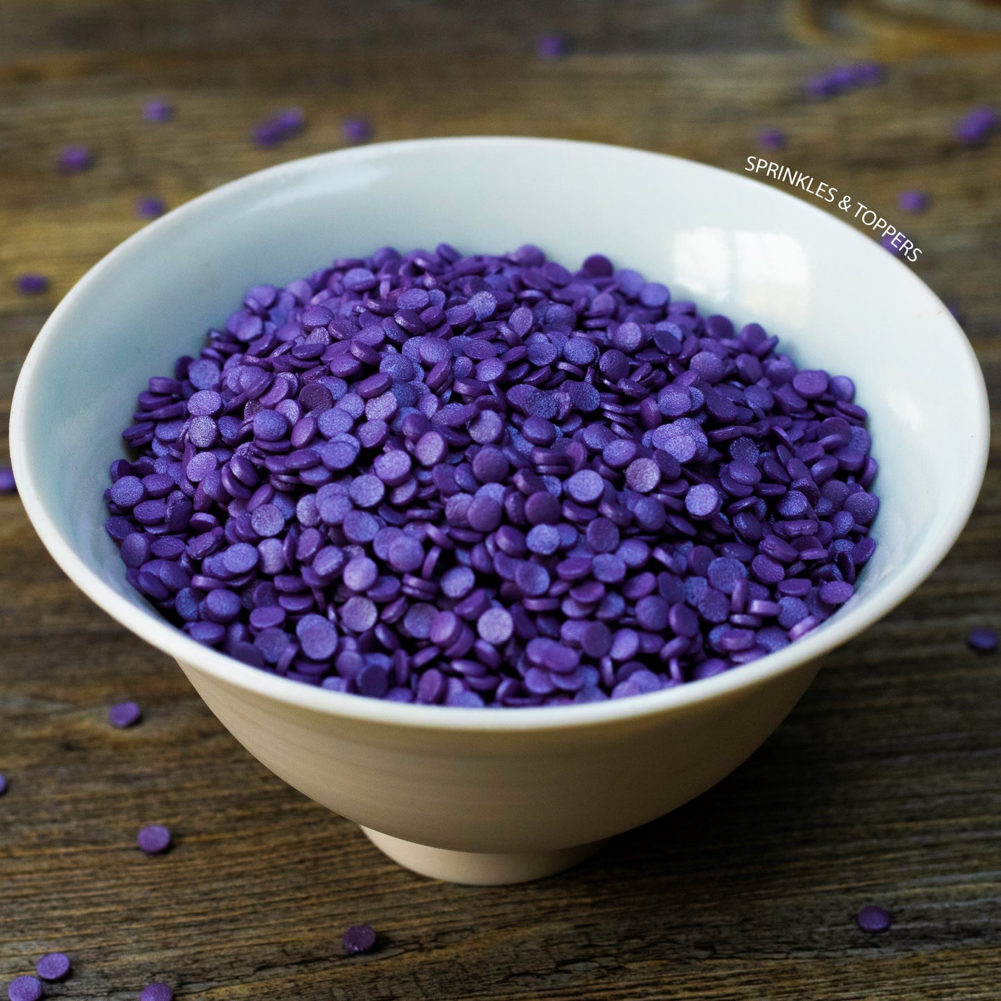 4mm Purple Glimmer Confetti Cupcake / Cake Decoration Sprinkles (100g) Edible confetti with a lovely shiny finish Perfect to top any cupcake, large cake, ice cream, cookies, shakes and more...