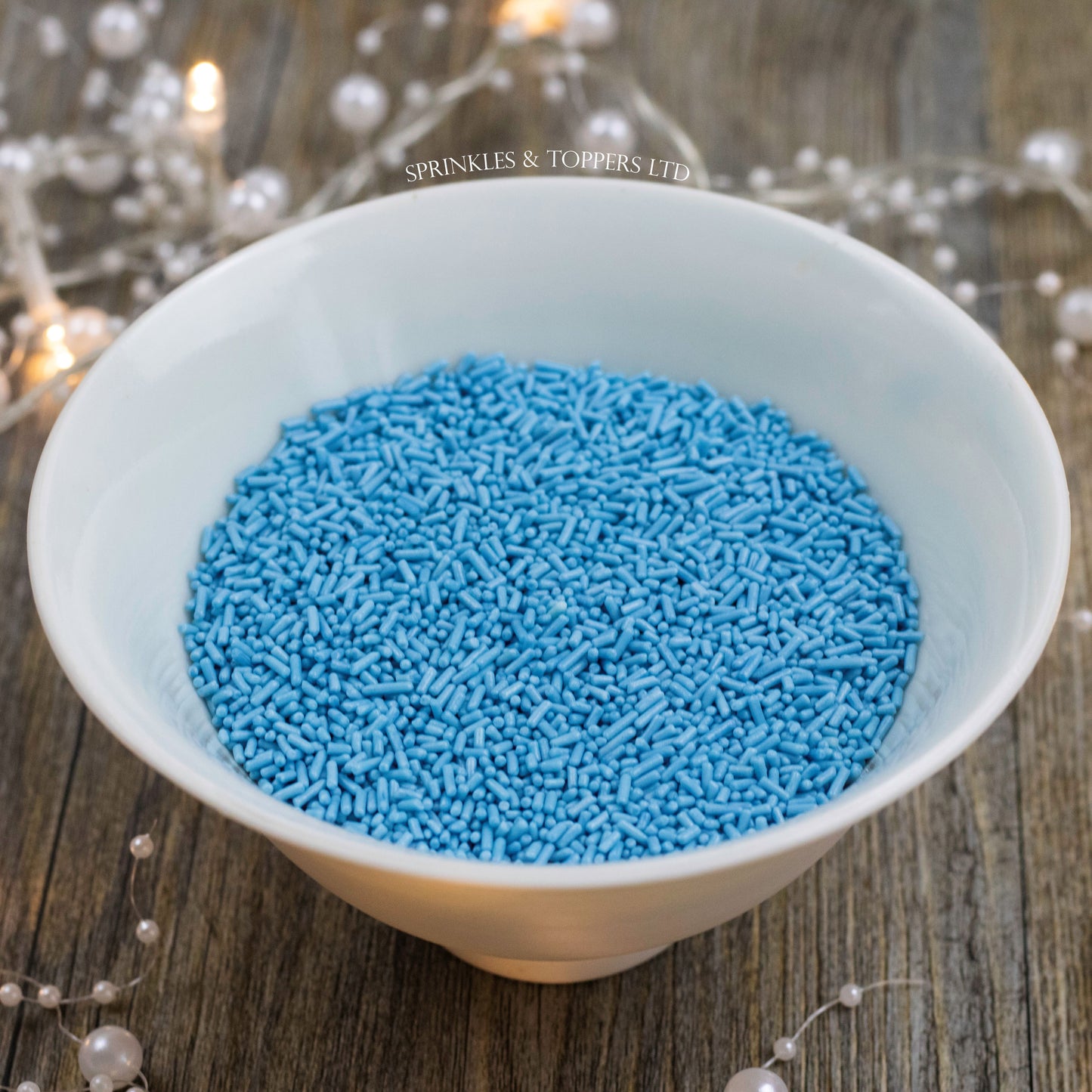 Can be baked and also perfect to top any cupcake or to decorate a larger cake, ice creams, smoothies, cookies and more  Lovely blue matt strands