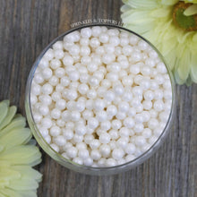 Load image into Gallery viewer, Lovely edible sugar pearls with shiny finish 7mm (approx)  Perfect to decorate cupcakes, a large cake, ice creams, smoothies, cookies.....the list is endless