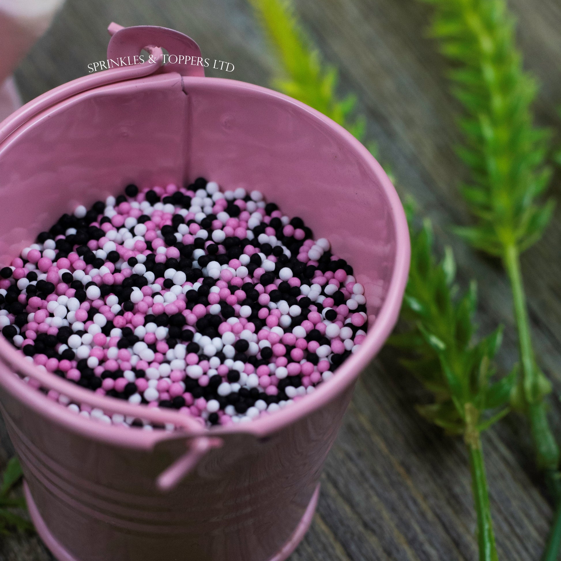 Black, Pink & White 100s & 1000s  These ever popular small sugar balls are perfect to top any cupcake, large cake, ice cream, shake and more...