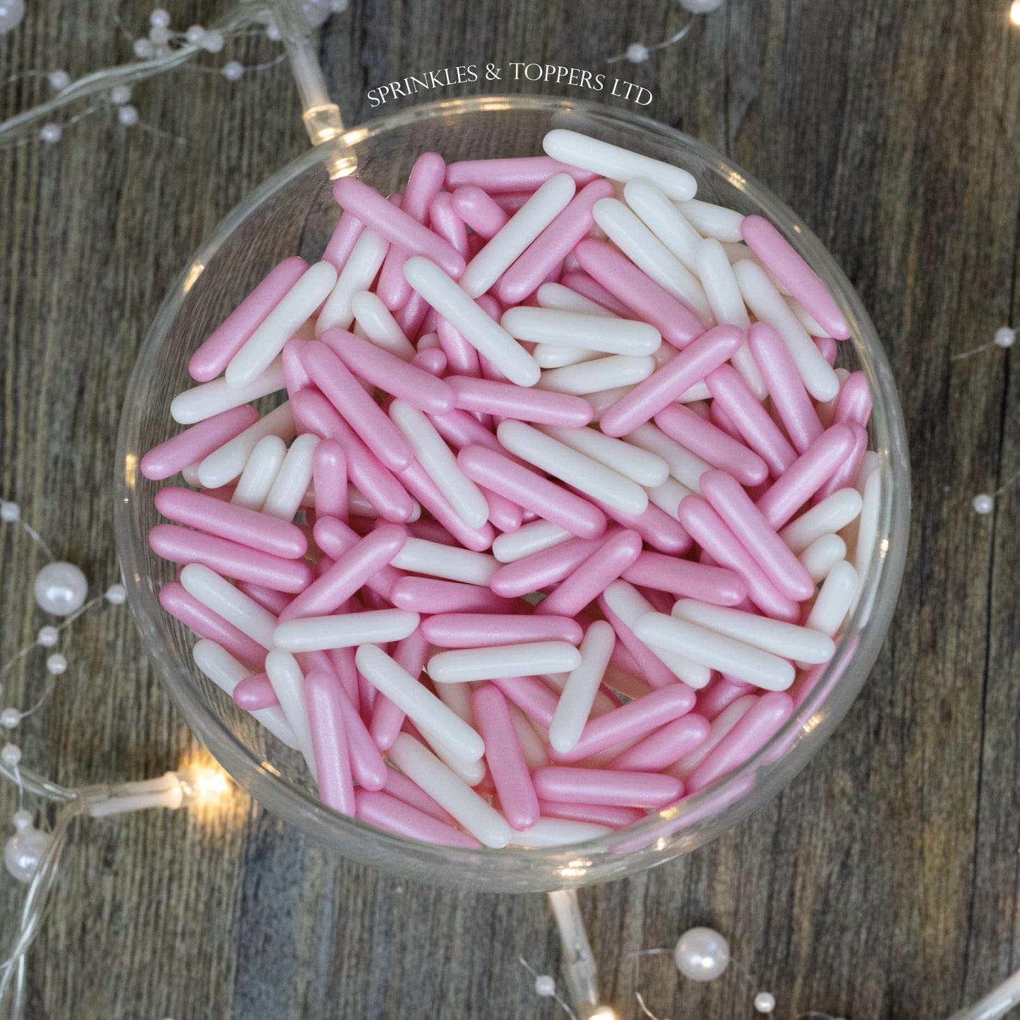 Pink & White Macaroni Rods (20mm) Sprinkles