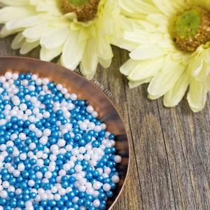 Lovely edible blue and white sugar pearls with shiny finish 3-4mm (approx)  Perfect to decorate cupcakes, a large cake, ice creams, smoothies, cookies.....the list is endless