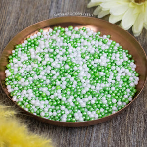 Green & White Glimmer Pearls (3-4mm) Sprinkles  Lovely edible sugar pearls with shiny finish 3-4mm (approx)  Perfect to decorate cupcakes, a large cake, ice creams, smoothies, cookies.....the list is endless
