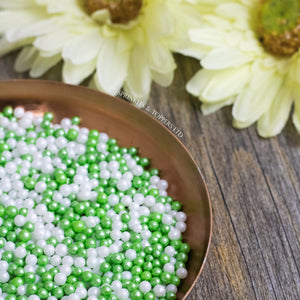 Green & White Glimmer Pearls (3-4mm) Sprinkles  Lovely edible sugar pearls with shiny finish 3-4mm (approx)  Perfect to decorate cupcakes, a large cake, ice creams, smoothies, cookies.....the list is endless