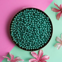 Load image into Gallery viewer, Green Metallic 6mm Pearls