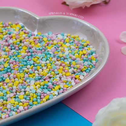 Candy Kisses Sprinkles Mix Cupcake / Cake Decorations Sprinkles