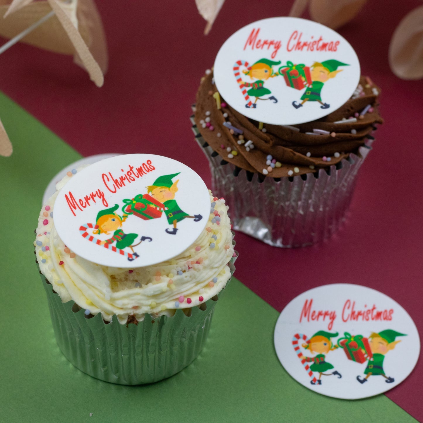 Merry Christmas Elves 2" / 5cm discs for cupcakes