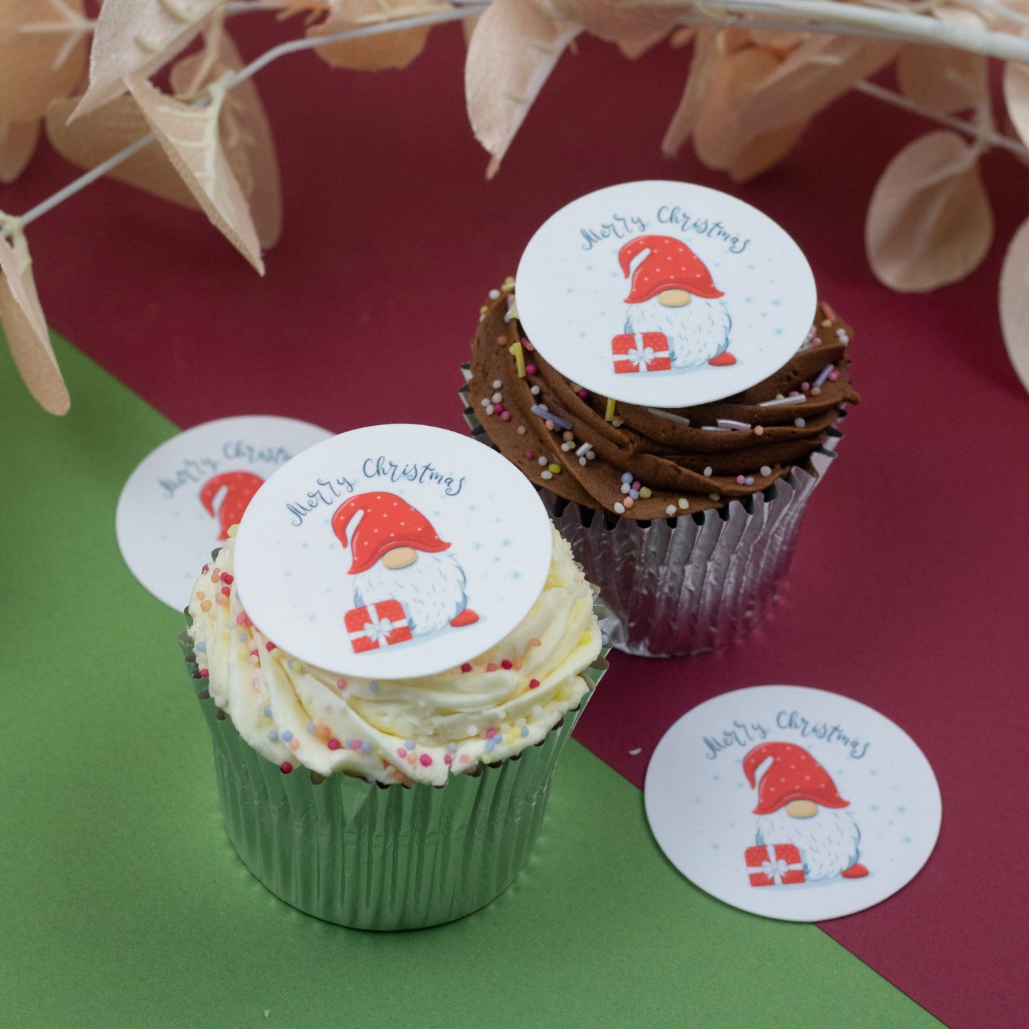 Merry Christmas Gnome 2" / 5cm discs for cupcakes