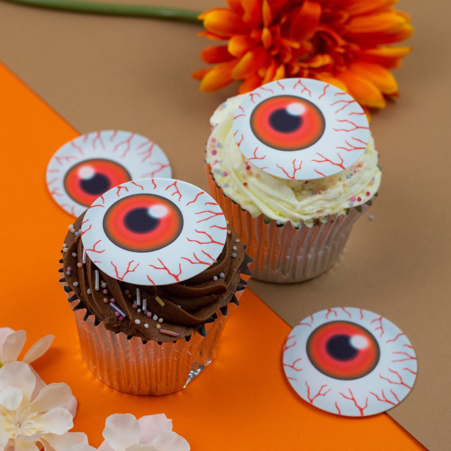 Red Spooky Eyeballs 2" discs